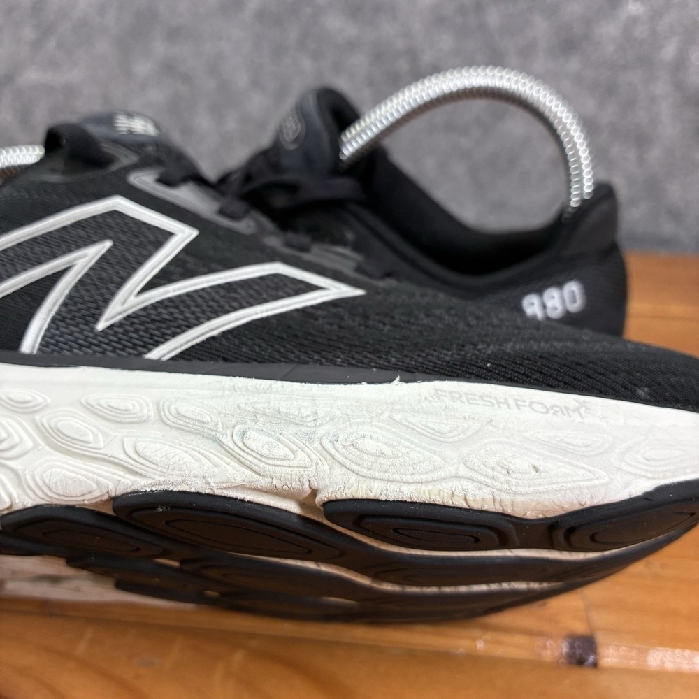 New Balance Fresh Foam X 880v14 Womens 7 Black White Running Shoes W880K14 - Picture 6 of 16